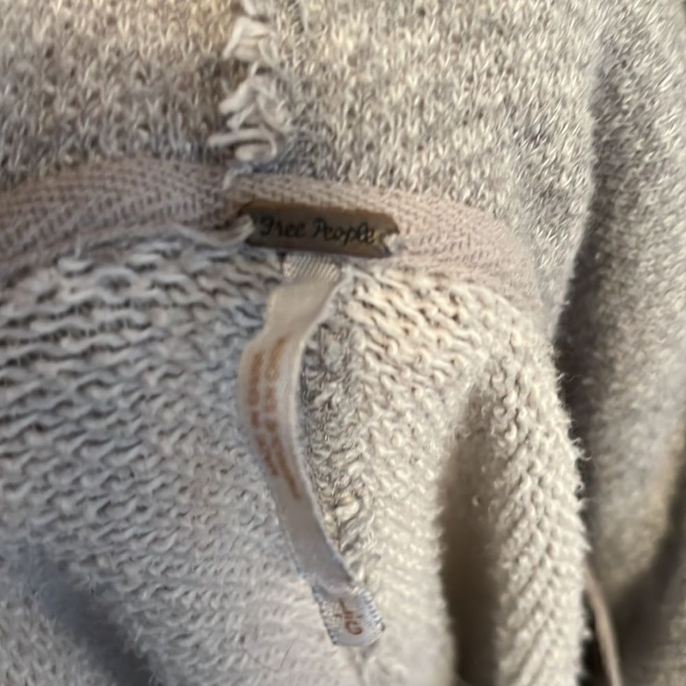 Free People Gray & Black Pullover Sweater - Picture 6 of 9